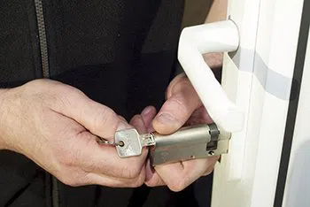 Royal Locksmith Store Inkster, MI 313-528-0865 - locks-repair